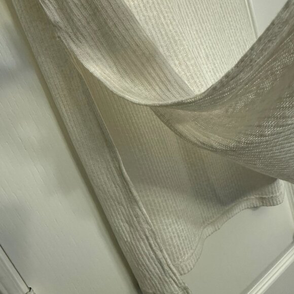 H&M Long Sleeveless Turtle Neck - Picture 2 of 4